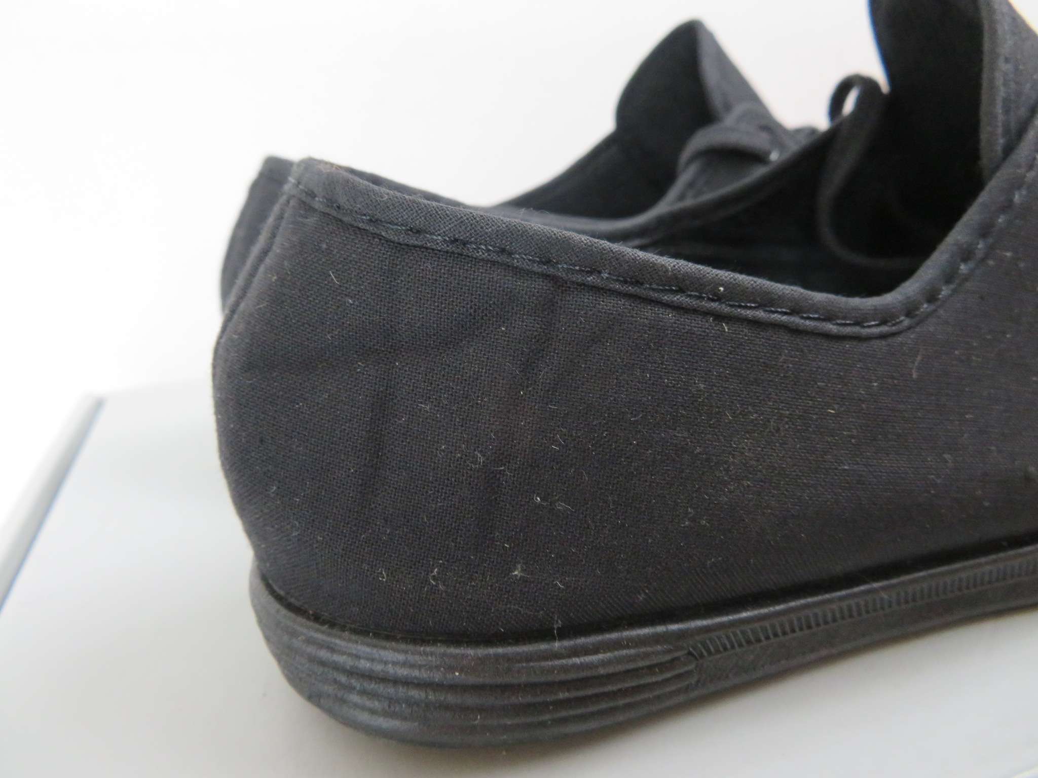 Fabrique black comfort elastomer shoes size 39 flexible design