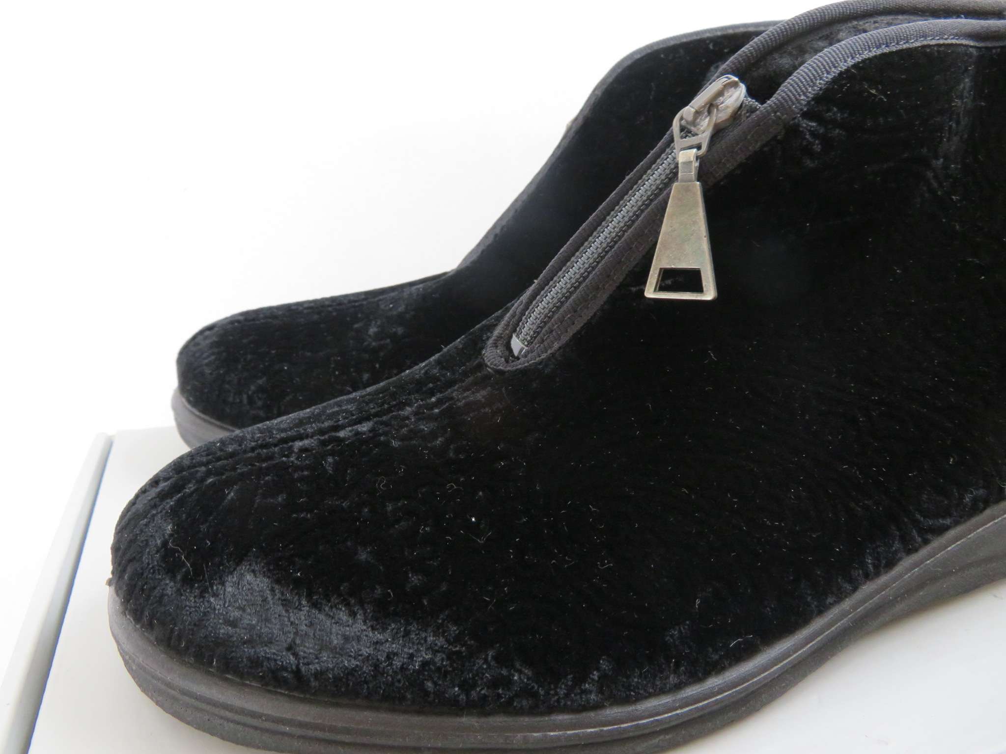 Chaussures confort noires ROMIKA pour usage quotidien