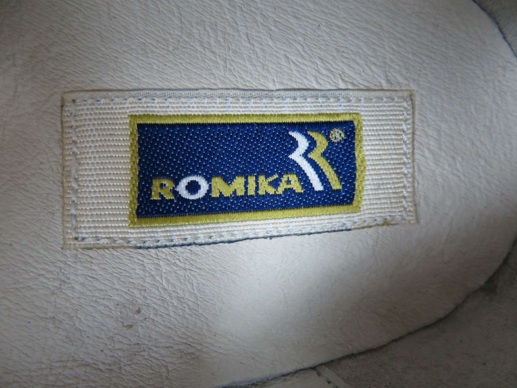 Black ROMIKA men casual shoes versatile indoor outdoor wear